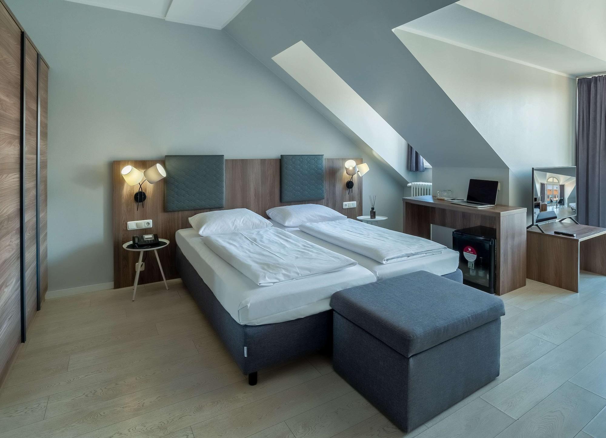 Astor Hotel 4*